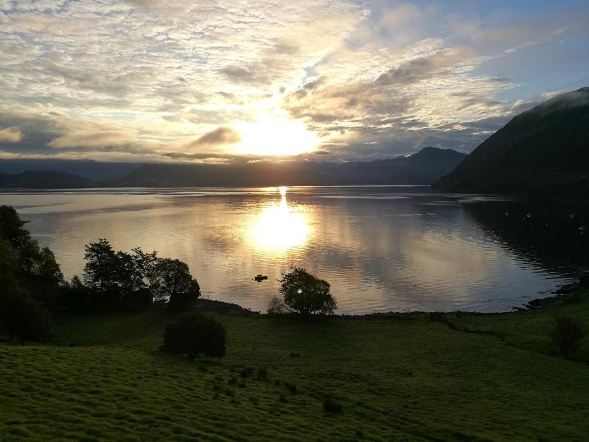Irenegarden - Fjord View Holiday Home Lauvstad Экстерьер фото